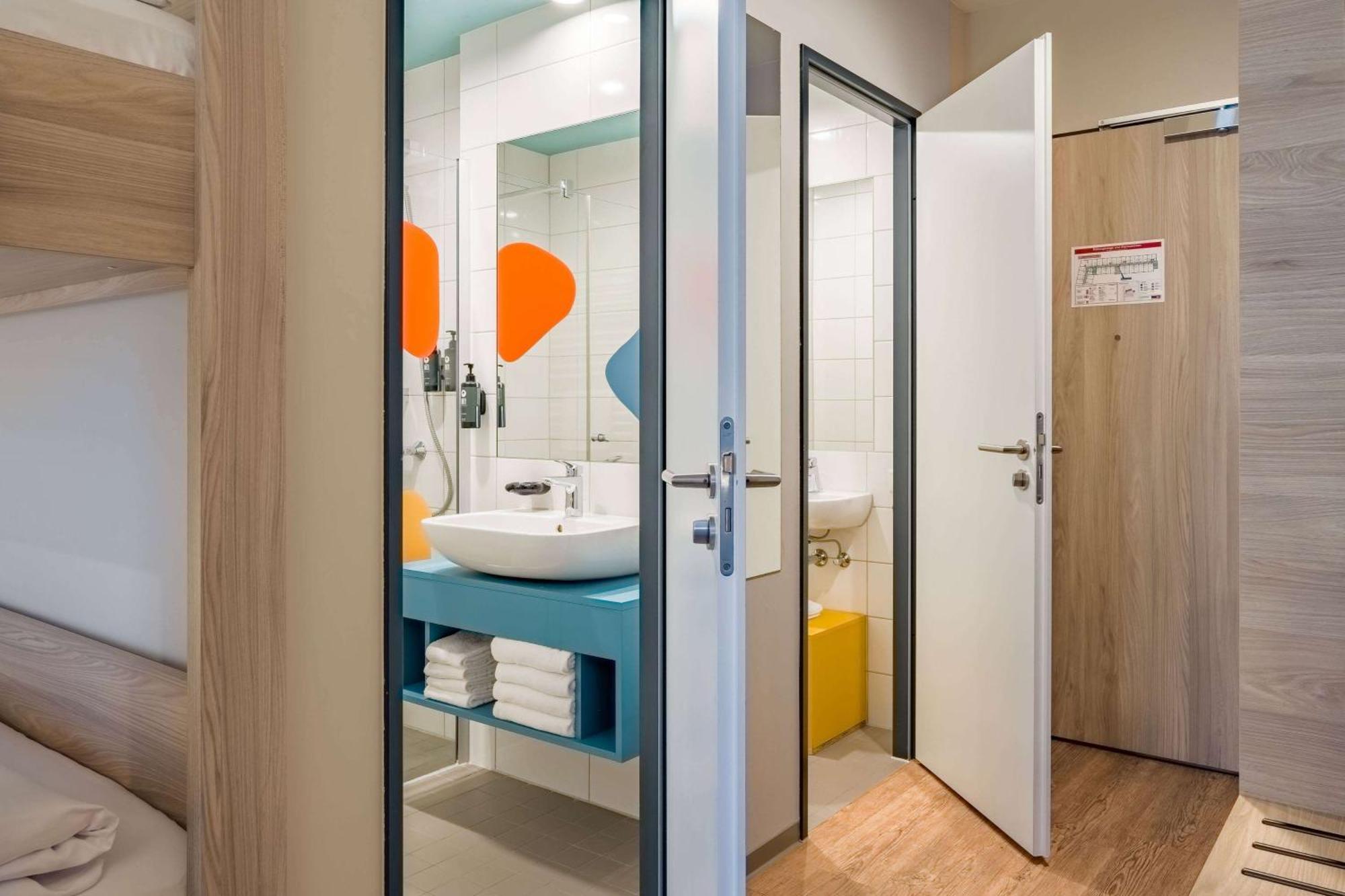 Ramada Encore By Wyndham Munich Messe Dış mekan fotoğraf
