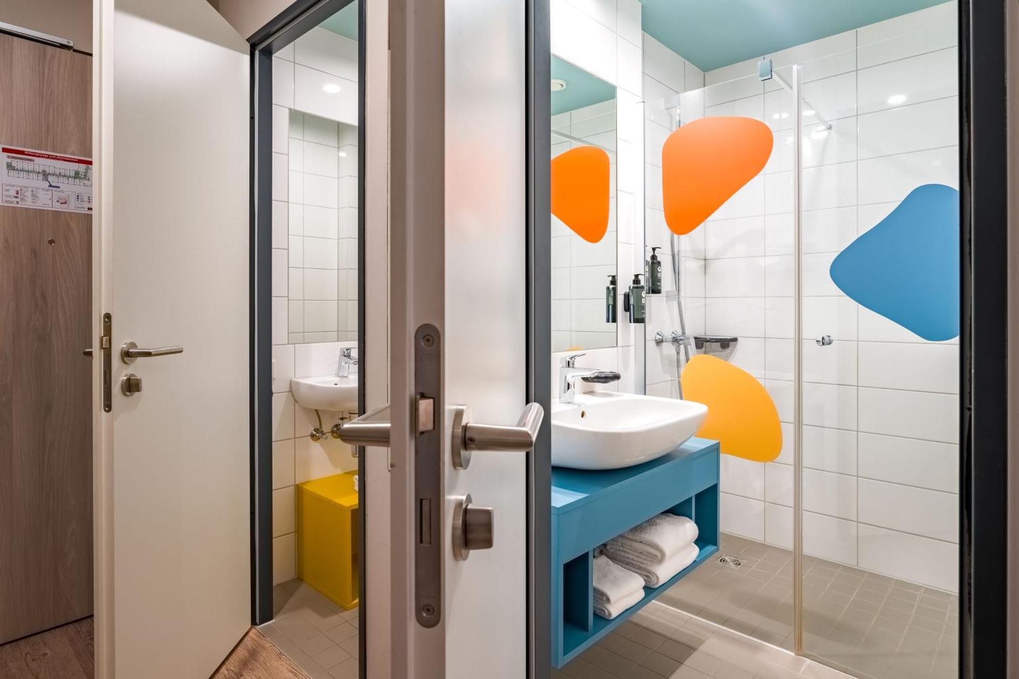 Ramada Encore By Wyndham Munich Messe Dış mekan fotoğraf