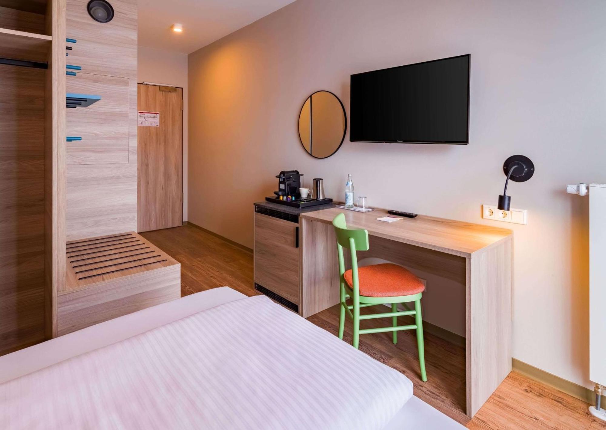 Ramada Encore By Wyndham Munich Messe Dış mekan fotoğraf